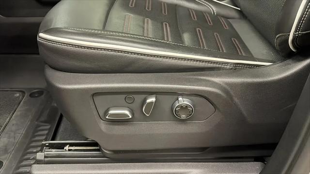 2024 GMC Sierra 1500 4WD Crew Cab Short Box AT4X