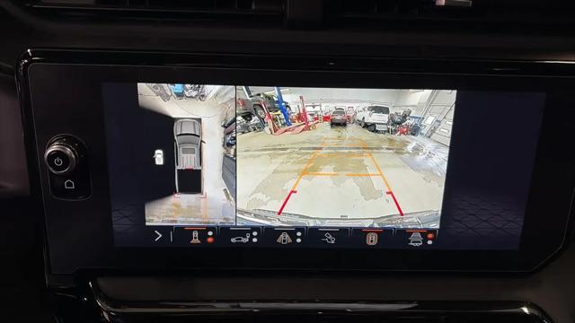 2024 GMC Sierra 1500 4WD Crew Cab Short Box AT4X
