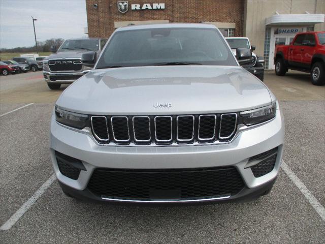 2025 Jeep Grand Cherokee GRAND CHEROKEE LAREDO X 4X4