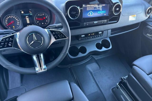 2025 Mercedes-Benz Sprinter 2500 High Roof 4-Cyl Diesel HO