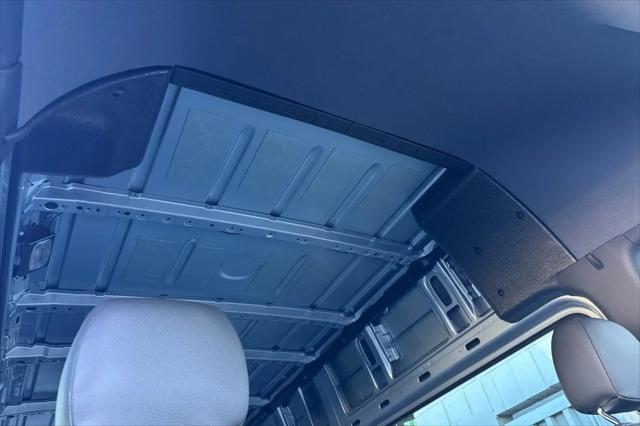 2025 Mercedes-Benz Sprinter 2500 High Roof 4-Cyl Diesel HO