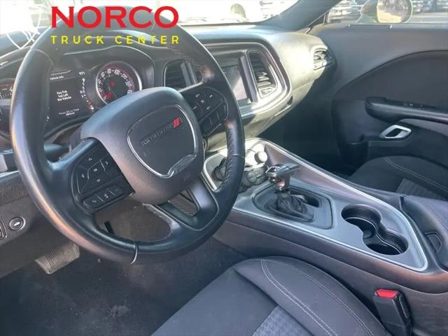 2022 Dodge Challenger SXT