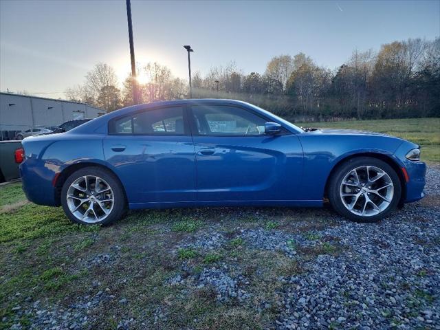 2022 Dodge Charger SXT RWD