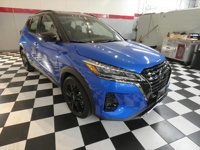2023 Nissan Kicks SR Xtronic CVT