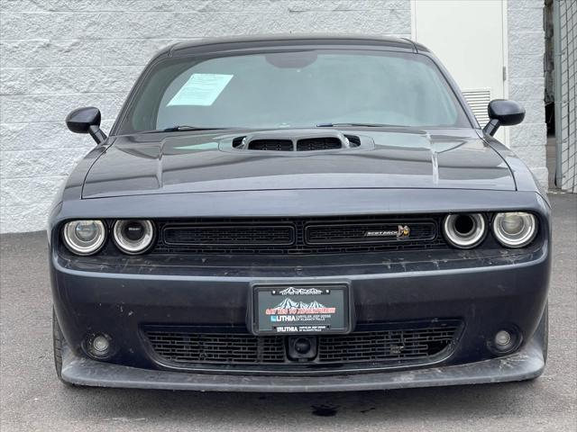 2016 Dodge Challenger 392 Hemi Scat Pack Shaker