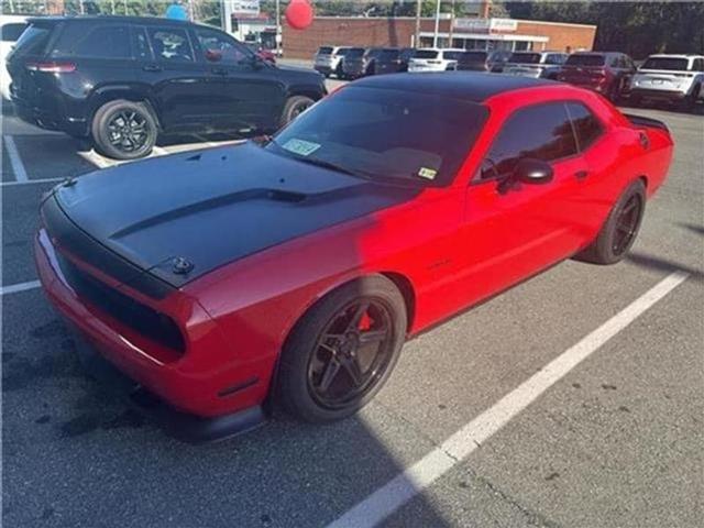 2014 Dodge Challenger R/T Plus