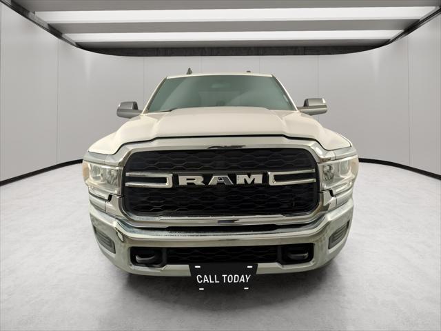 2021 RAM 3500 Tradesman Crew Cab 4x4 8 Box