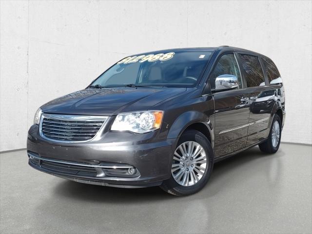 2016 Chrysler Town and Country Limited