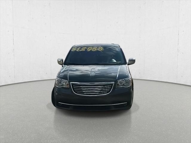 2016 Chrysler Town and Country Limited