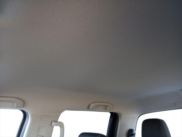 2025 Nissan Frontier Crew Cab SV 4x4