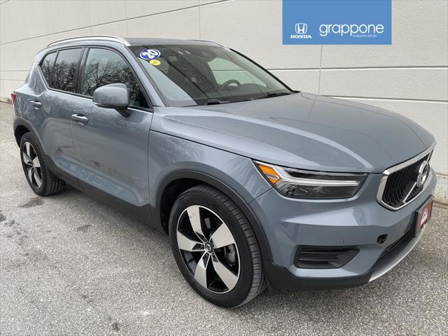 2020 Volvo XC40