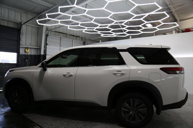 2025 Nissan Pathfinder S 4WD