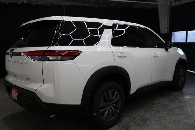2025 Nissan Pathfinder S 4WD
