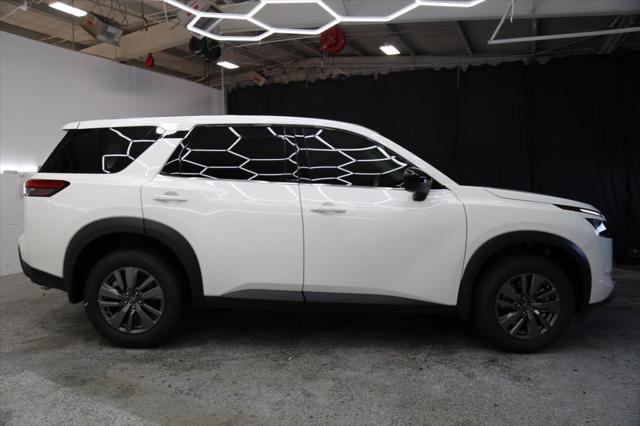 2025 Nissan Pathfinder S 4WD