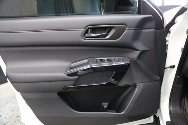 2025 Nissan Pathfinder S 4WD