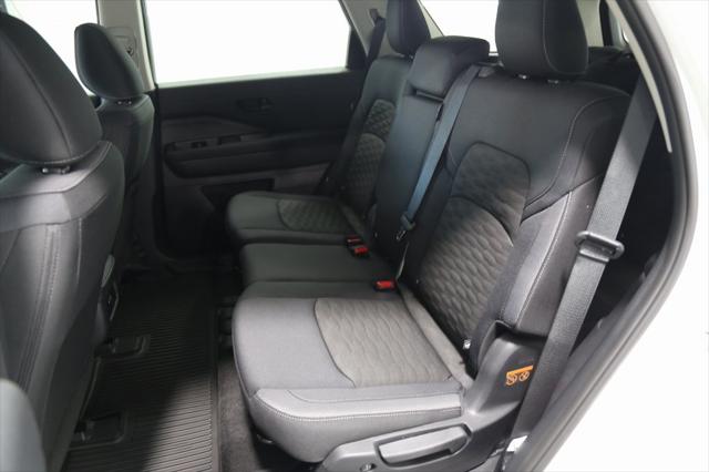 2025 Nissan Pathfinder S 4WD