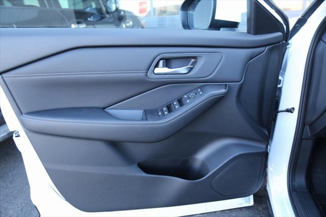 2025 Nissan Rogue SV FWD