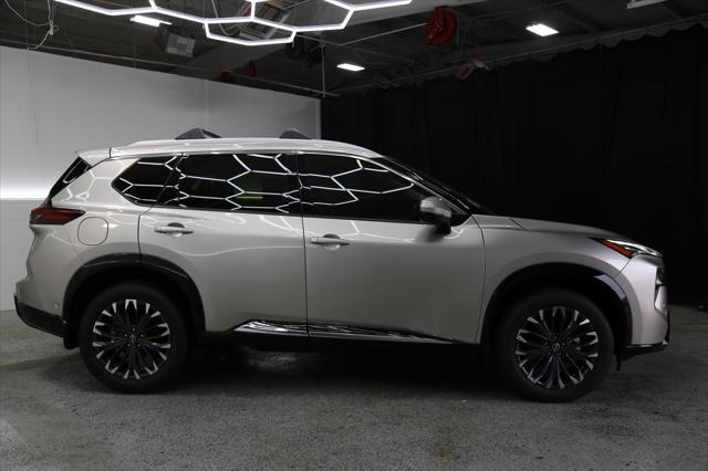 2025 Nissan Rogue Platinum FWD