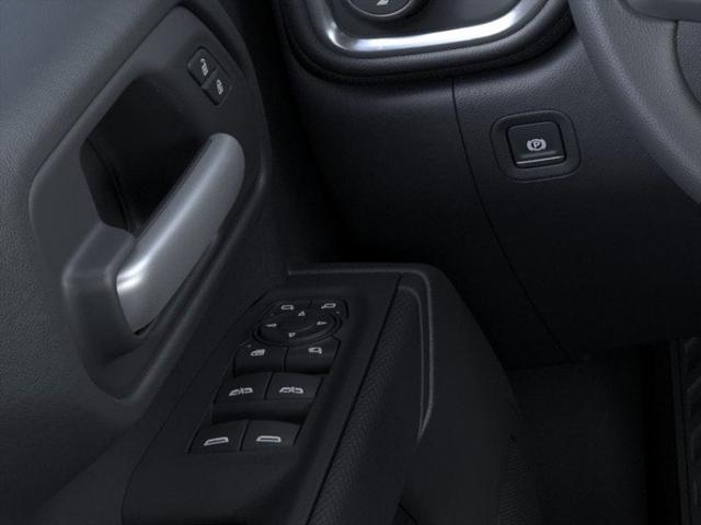 2025 Chevrolet Silverado 2500HD 4WD Crew Cab Standard Bed Custom