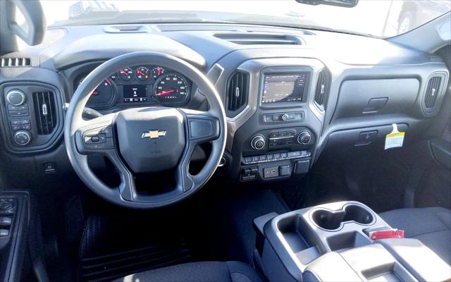 2025 Chevrolet Silverado 2500HD 4WD Crew Cab Standard Bed Custom