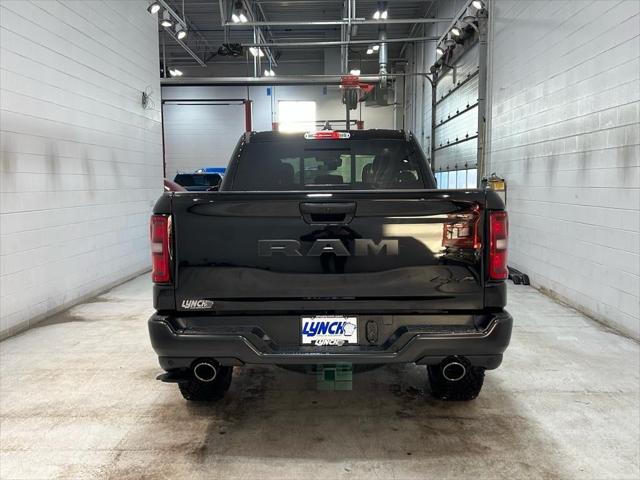 2025 RAM Ram 1500 RAM 1500 WARLOCK CREW CAB 4X4 57 BOX