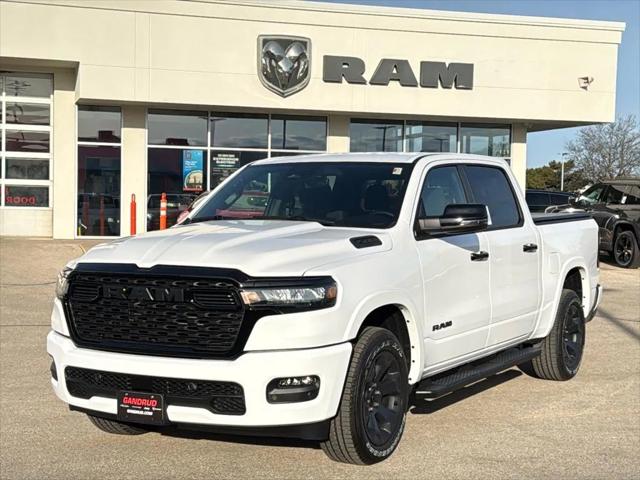 2025 RAM Ram 1500 RAM 1500 BIG HORN CREW CAB 4X4 57 BOX