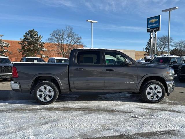 2025 RAM Ram 1500 RAM 1500 BIG HORN CREW CAB 4X4 57 BOX