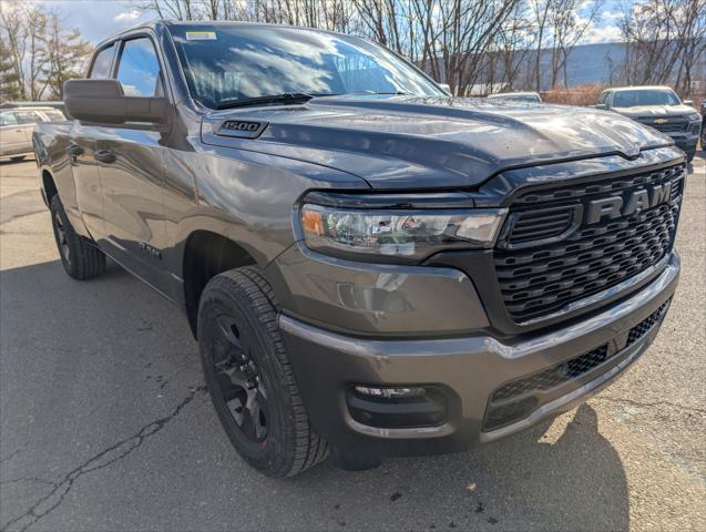 2025 RAM Ram 1500 RAM 1500 TRADESMAN QUAD CAB 4X4 64 BOX