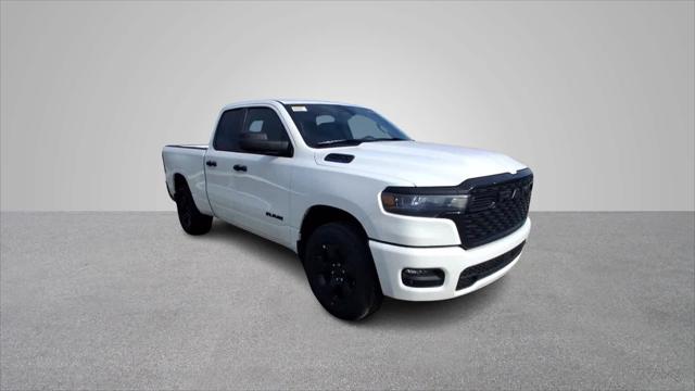 2025 RAM Ram 1500 RAM 1500 TRADESMAN QUAD CAB 4X4 64 BOX