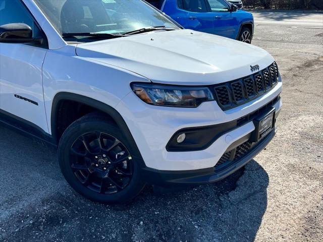 2025 Jeep Compass COMPASS LATITUDE 4X4