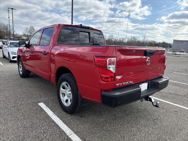 2022 Nissan TITAN Crew Cab S 4x2