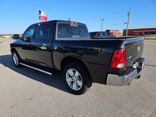 2017 RAM 1500 Lone Star Crew Cab 4x2 57 Box