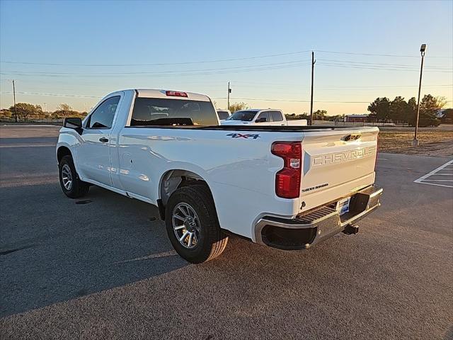 2022 Chevrolet Silverado 1500 4WD Regular Cab Long Bed WT