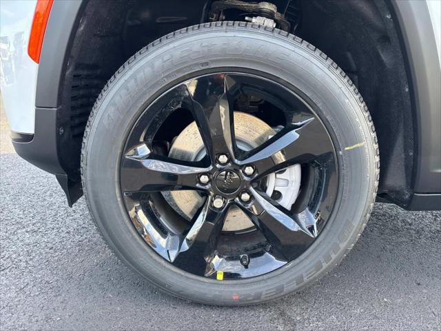 2025 Jeep Grand Cherokee GRAND CHEROKEE L ALTITUDE X 4X2