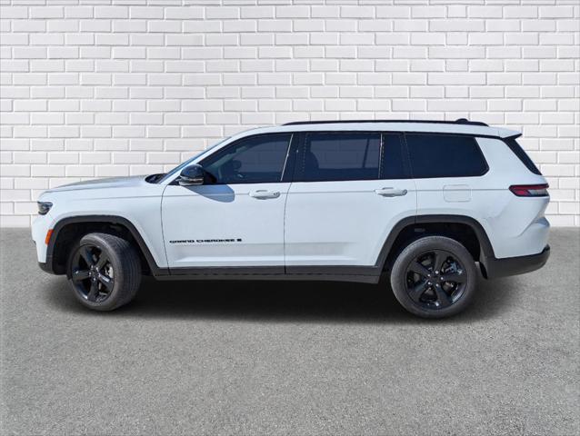 2023 Jeep Grand Cherokee L Altitude 4x2