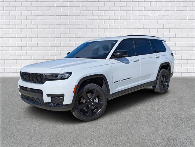 2023 Jeep Grand Cherokee L Altitude 4x2