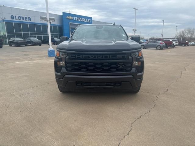 2022 Chevrolet Silverado 1500 2WD Crew Cab Short Bed Custom