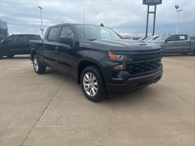 2022 Chevrolet Silverado 1500 2WD Crew Cab Short Bed Custom