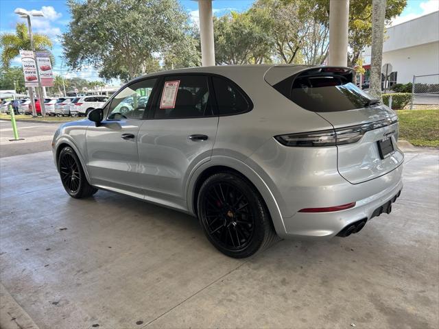 2021 Porsche Cayenne GTS