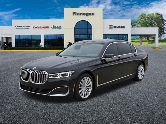 2022 BMW 740 i