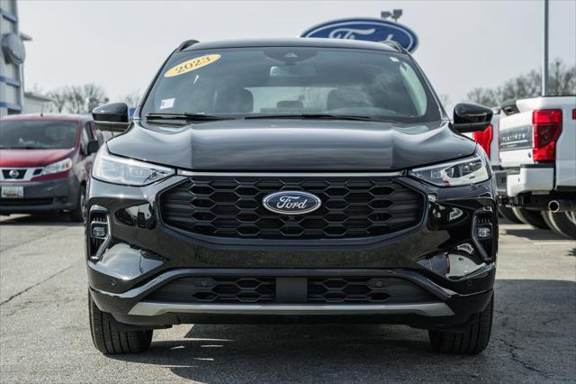 2023 Ford Escape ST-Line Elite