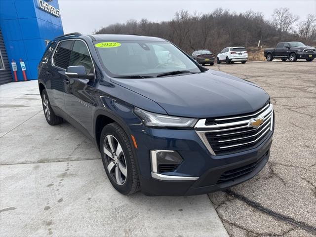 2022 Chevrolet Traverse AWD LT Leather