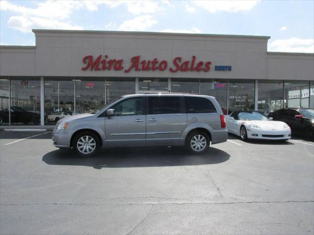 2015 Chrysler Town & Country Touring for sale in Dayton, OH
