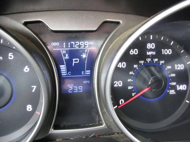 2013 Hyundai Veloster Base w/Black