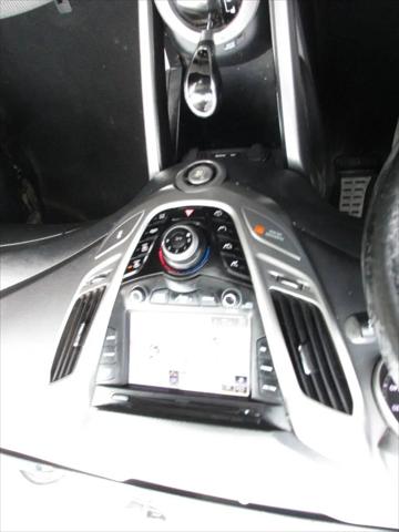 2013 Hyundai Veloster Base w/Black