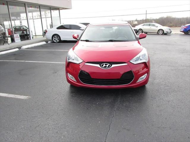 2013 Hyundai Veloster Base w/Black