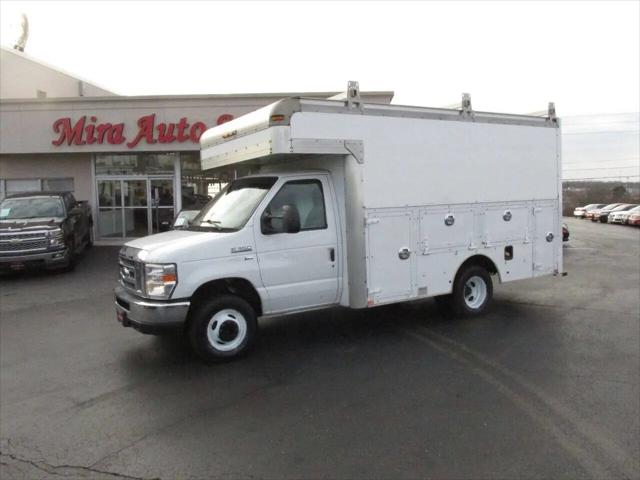 2012 Ford E-350 Cutaway E-350 for sale in Dayton, OH