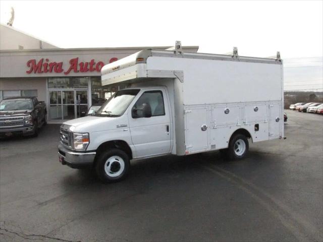 2012 Ford E-350 Cutaway E-350 for sale in Dayton, OH