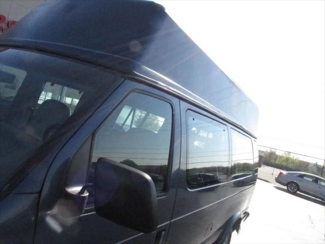 1997 Ford Econoline XL