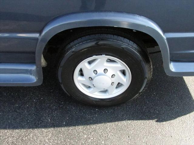 1997 Ford Econoline XL